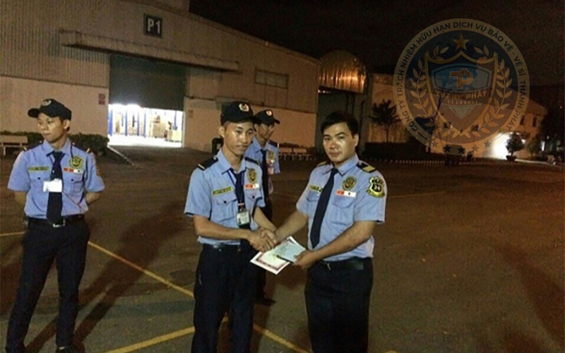 yếu tố cần có của một bảo vệ ca đêm