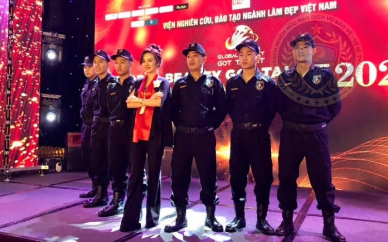 trang bị công cụ hỗ trợ công việc