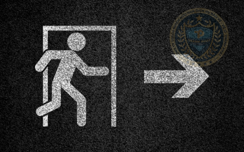 tìm kiếm lối thoát an toàn