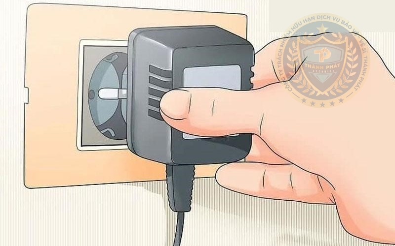 ngắt nguồn điện camera