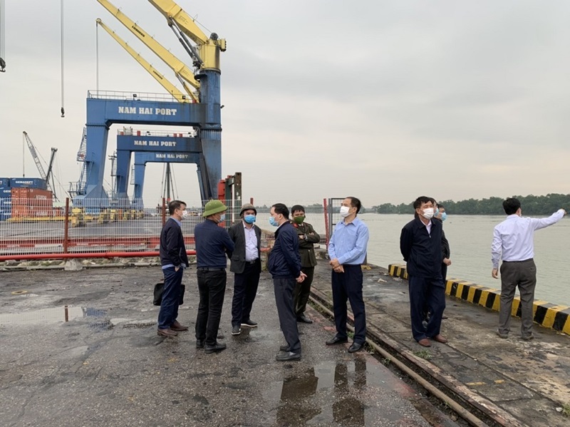 duy trì trật tự bến cảng