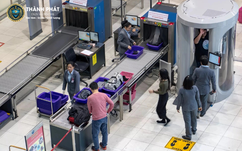 nguyên lý hoạt động của máy soi ở sân bay