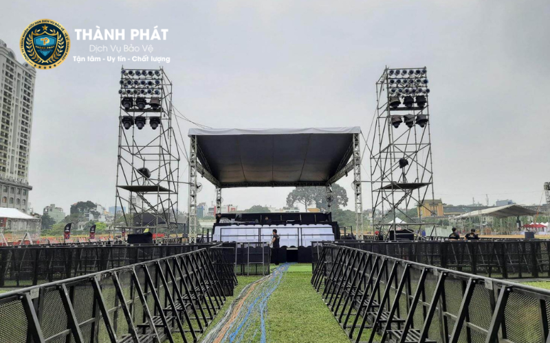 công ty dịch vụ bảo vệ