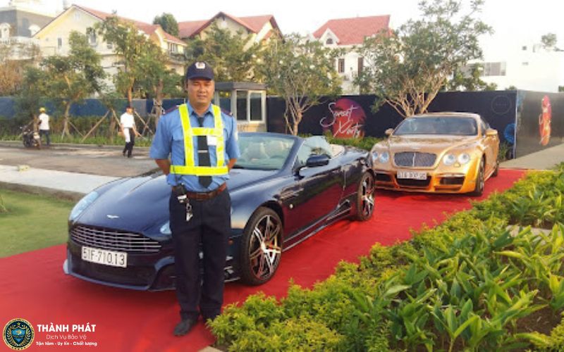 bảo vệ thành phát dịch vụ bảo vệ theo giờ chuyên nghiệp