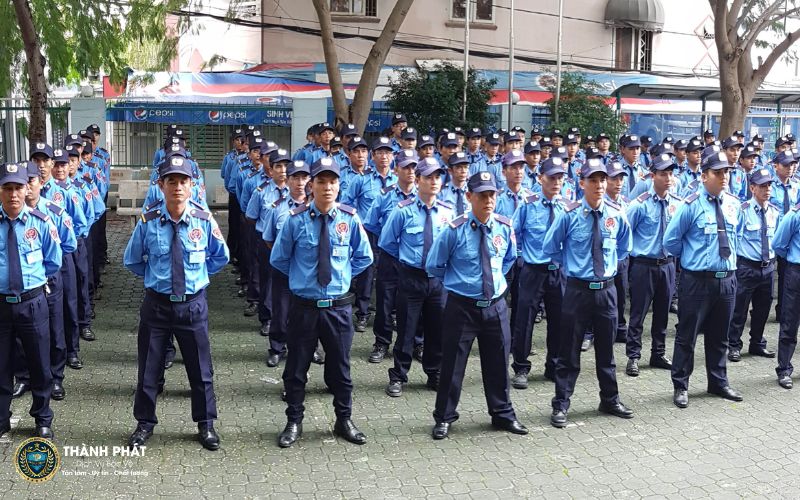 lý do cần thuê bảo vệ tại công ty bảo vệ ở miền tây để bảo vệ văn phòng nhà máy hiện nay