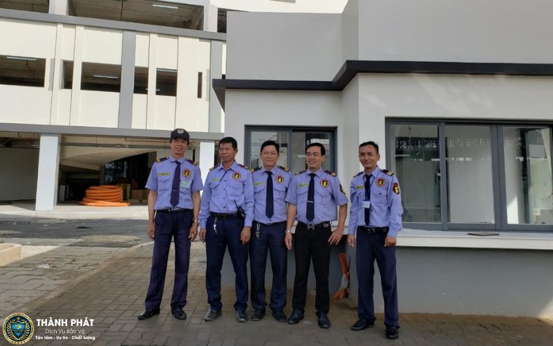 những lưu ý khi thuê dịch vụ bảo vệ ngày tết ất tỵ 2025