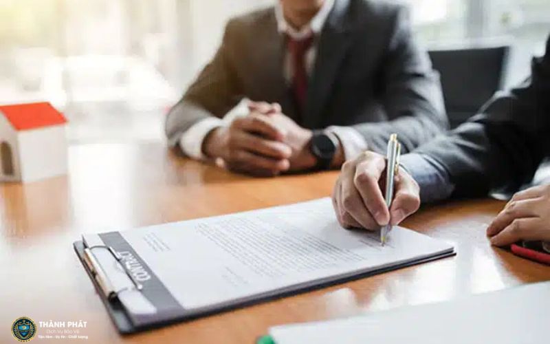 các điều khoản cơ bả trong hợp đồng thuê bảo vệ công trường