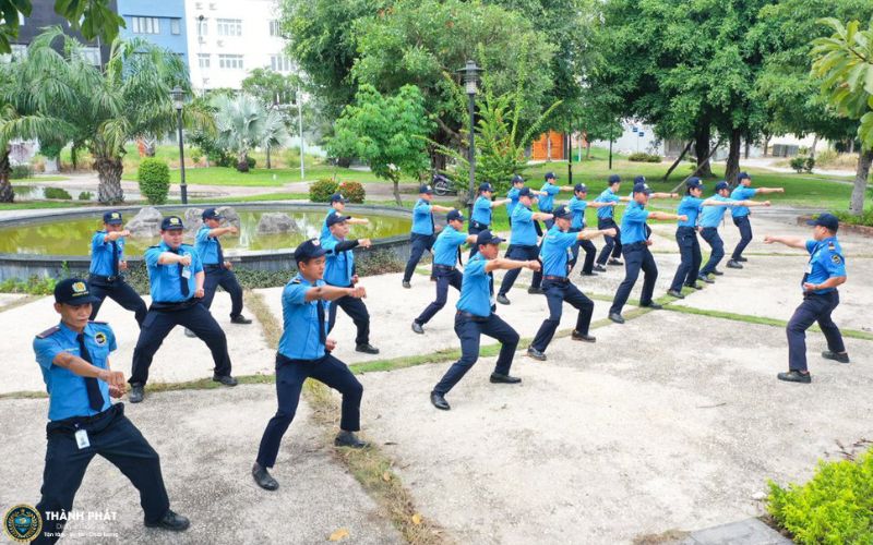 giá dịch vụ bảo vệ trung tâm thể dục cơ sở thể thao