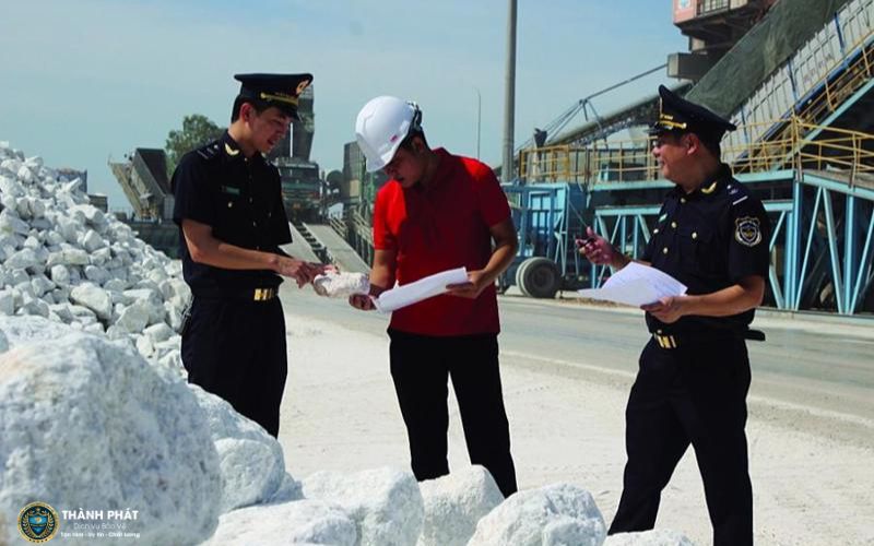 lợi ích của việc sử dụng mẫu giấy ra vào cơ quan chuẩn hóa