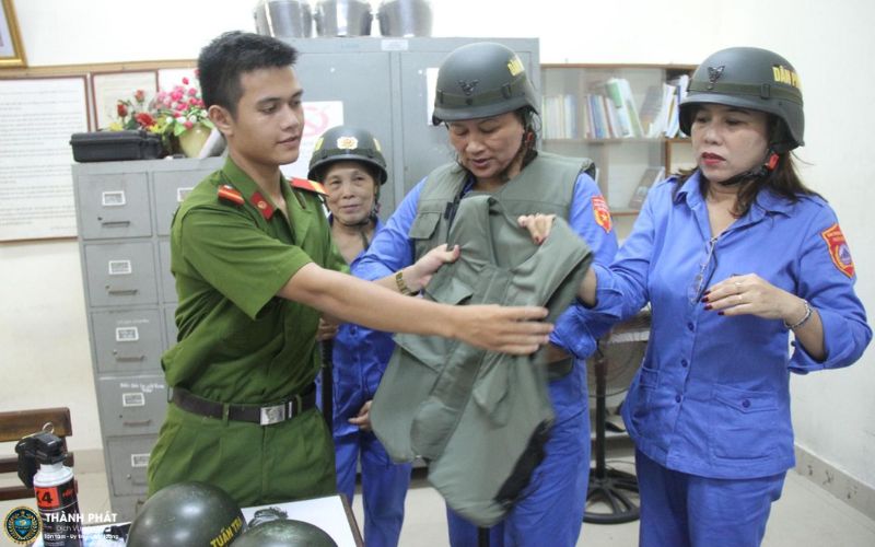 Lợi ích của việc thuê dịch vụ bảo vệ chuyên nghiệp cho sân bóng đá