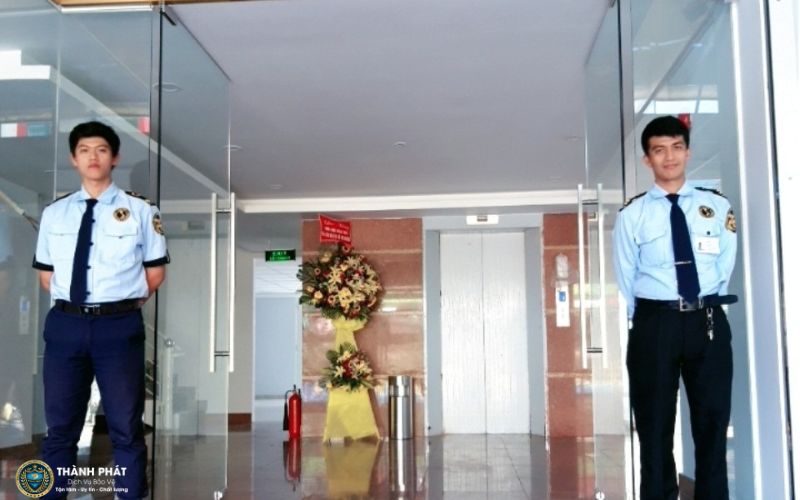 nhiệm vụ và trách nhiệm của nhân viên bảo vệ phòng khám