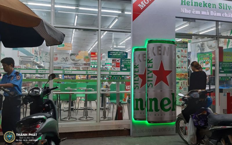 tiêu chí lựa chọn dịch vụ bảo vệ cho cửa hàng tiện lợi