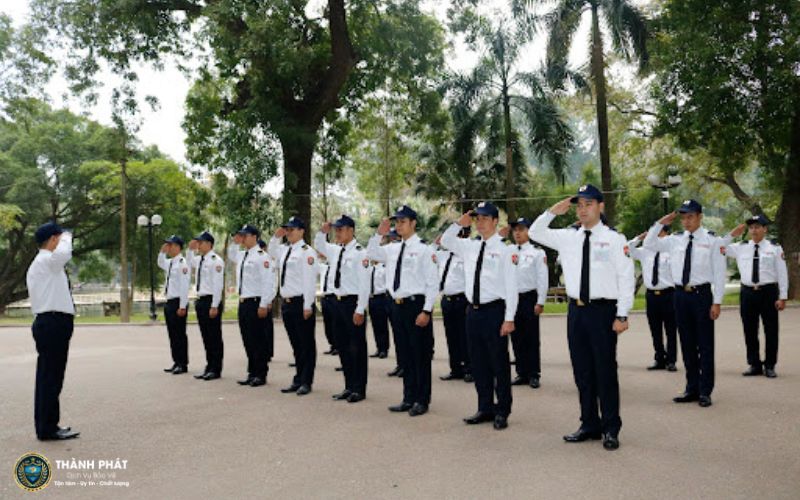 thời gian làm việc theo tuần và ngày