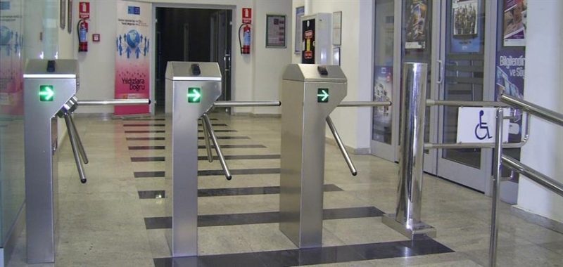 ưu điểm của máy kiểm soát ra vào bằng vân tay