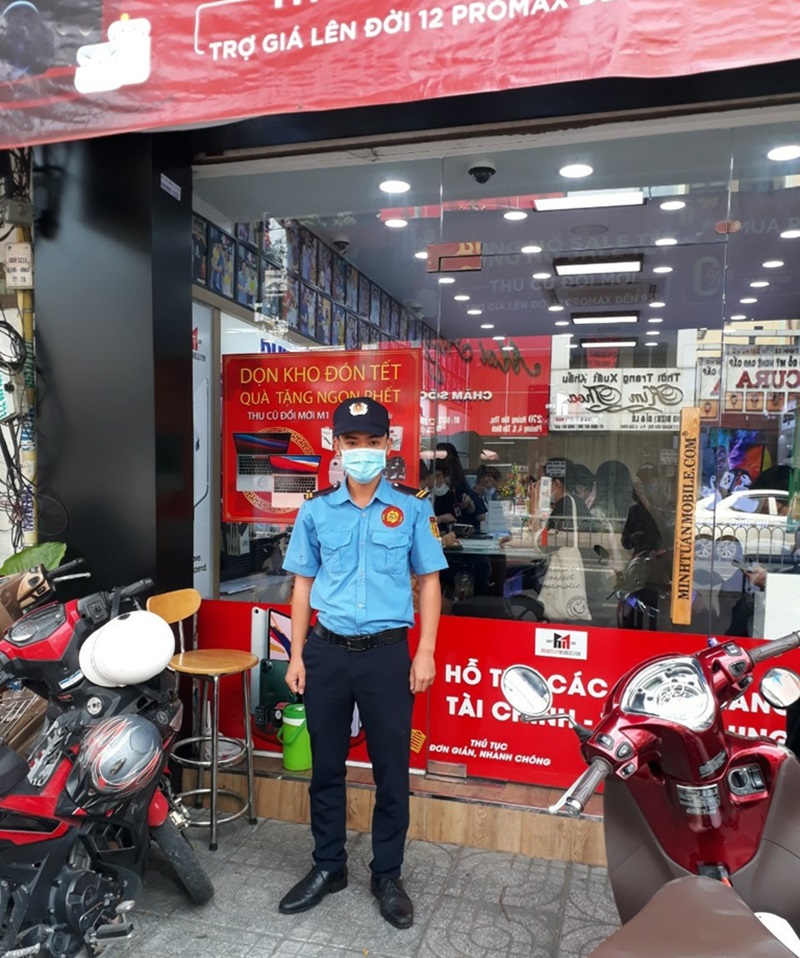 Chế độ phúc lợi và hỗ trợ cho bảo vệ cửa hàng tiện lợi