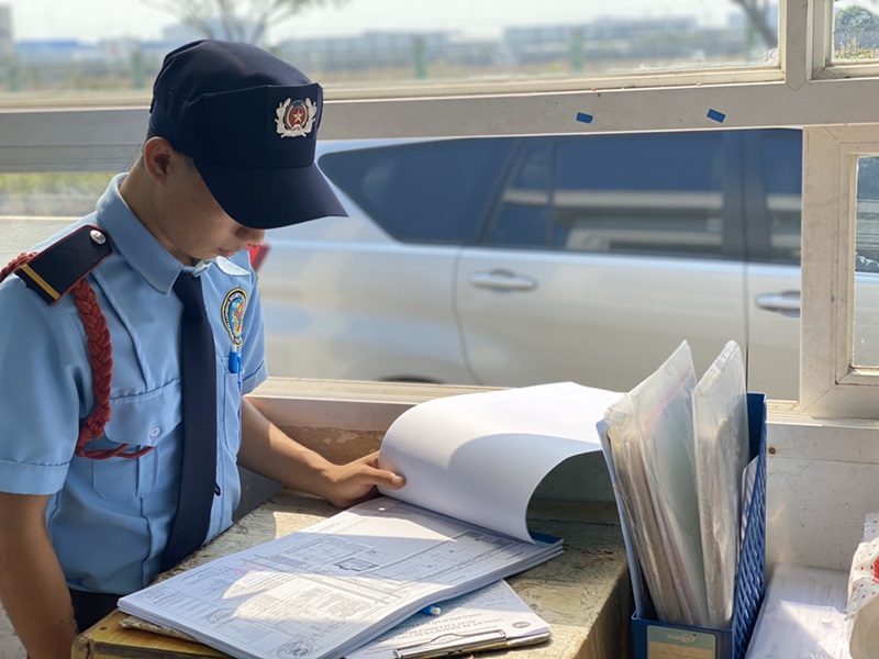 Các yếu tố ảnh hưởng đến giá thuê bảo vệ Tết Nhâm Ngọ