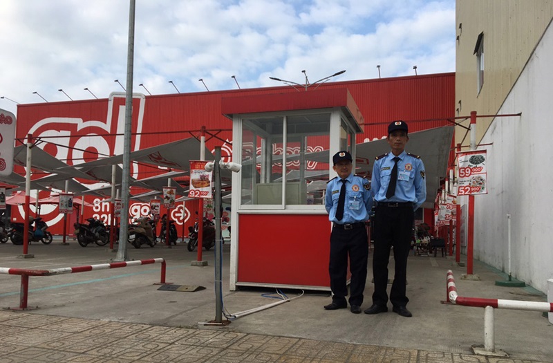 Phụ cấp cơm và nhà ở