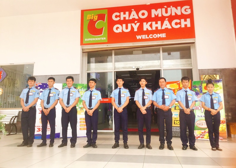 So sánh lương bảo vệ siêu thị Big C với các hệ thống siêu thị khác