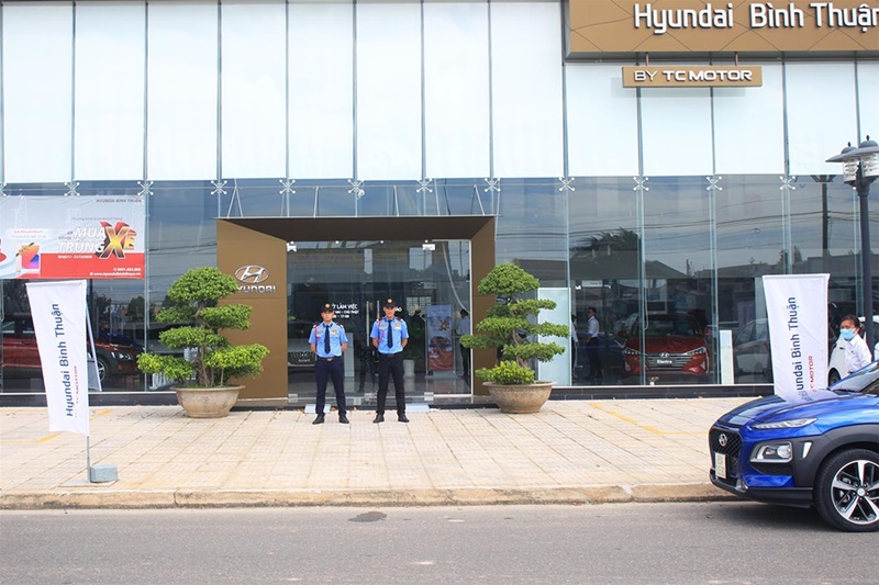 Tiêu chuẩn nhân sự trong dịch vụ bảo vệ showroom