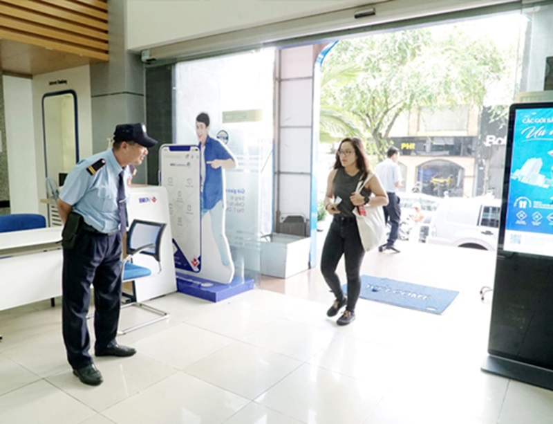 Vai trò của dịch vụ bảo vệ showroom