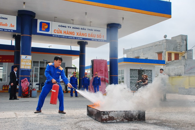 Quy trình xử lý cháy xăng dầu theo tiêu chuẩn an toàn